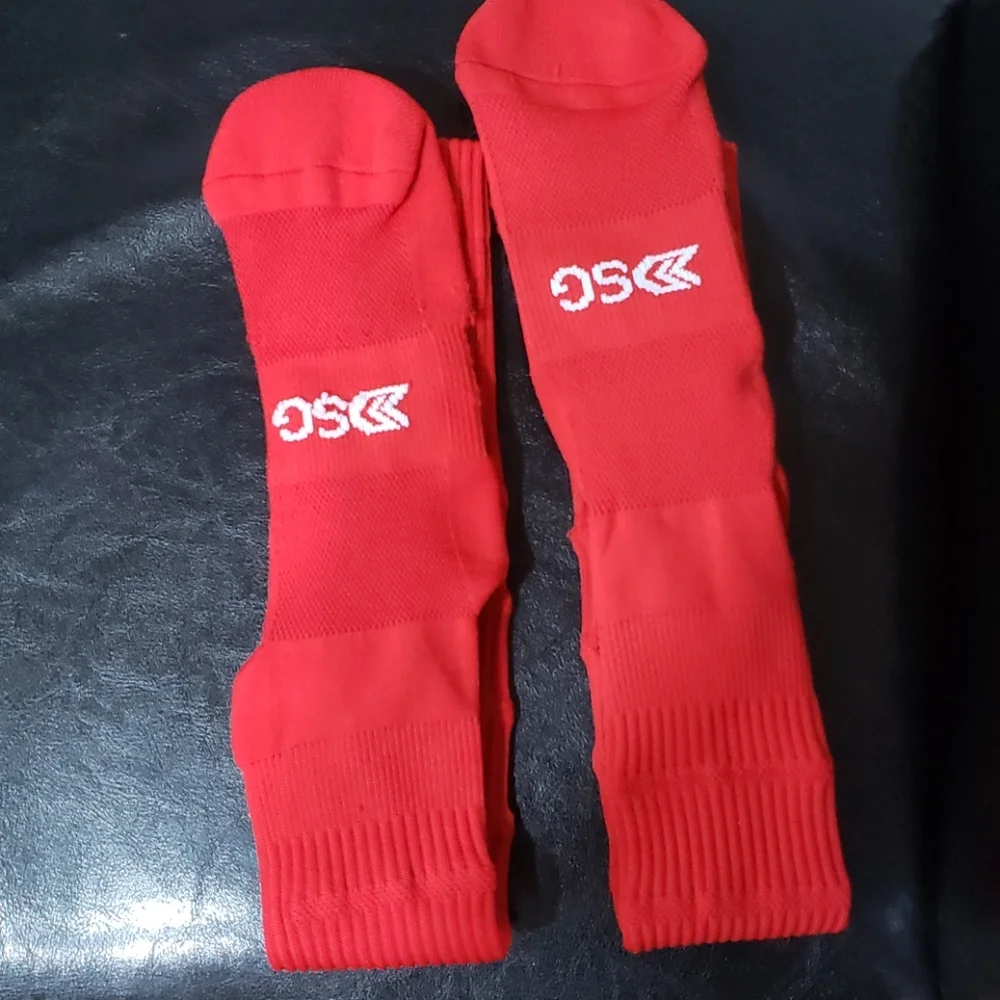 Dicks Sporting Goods youth Soccer socks 2 pairs